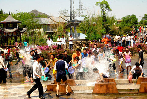 點擊瀏覽下一頁